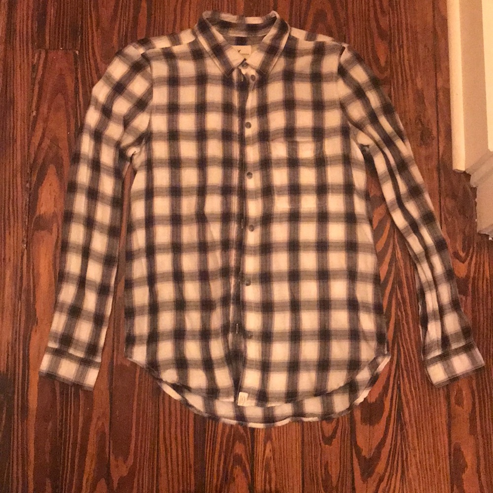 American eagle black and white plaid flannel